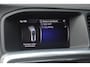 Volvo V60 T4 R-Design | Panoramadak | Dealer Onderhouden | Camera | Stoelverwarming | Standkachel |