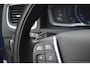 Volvo V60 T4 R-Design | Panoramadak | Dealer Onderhouden | Camera | Stoelverwarming | Standkachel |