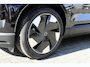 Volvo EX30 Single Motor Extended Range Plus 69 kWh | Elektrisch verstelbare voorstoelen | Adaptieve cruise control | Verwarmbare voorstoelen en stuurwiel | Apple carplay/Android auto | Warmtepomp