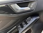 Ford Focus Wagon 1.0 EcoBoost ST Line 125PK Trekhaak Winterpack Camera Head-Up Parkeersensoren Keyless Climate Pricavy Glass *1ste Eigenaar*