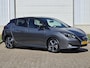 Nissan Leaf N-Connecta 40 kWh / Adaptief Cruise Control / SOH 89% / Stoel- Stuur & Achterbankverwarming / Trekhaak Afneembaar / All Season Banden / 360 Graden Camera / Dealer Onderhouden / Apple Carplay & Android Auto / Navigatie / Climate Control /