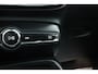 Volvo XC40 1.5 T4 Plug-in hybrid Ultimate Bright | Pano-dak | Adap. cruise | sportstoelen | camera | Dodehoek (Blis) | H&K Audio |