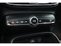 Volvo XC40 1.5 T4 Plug-in hybrid Ultimate Bright | Pano-dak | Adap. cruise | sportstoelen | camera | Dodehoek (Blis) | H&K Audio |