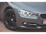 BMW 3-Serie Touring 320i Upgrade Edition Sport-line | Navigatie | Panoramadak | Harman-Kardon L7 | Sportstoelen | NL auto!! |