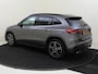 Mercedes-Benz GLA 180 AMG Line / Panaromadak / Achteruitrijcamera / Night-Pakket /