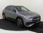 Mercedes-Benz GLA 180 AMG Line / Panaromadak / Achteruitrijcamera / Night-Pakket /