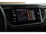 Volkswagen T-Roc 1.5 TSI 150pk DSG Style Trekhaak Virtual cockpit Adaptive cruise Stoelverwaming PDC