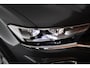 Volkswagen T-Roc 1.5 TSI 150pk DSG Style Trekhaak Virtual cockpit Adaptive cruise Stoelverwaming PDC