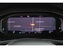 Volkswagen T-Roc 1.5 TSI 150pk DSG Style Trekhaak Virtual cockpit Adaptive cruise Stoelverwaming PDC