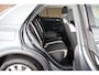 Volkswagen T-Roc 1.5 TSI 150pk DSG Style Trekhaak Virtual cockpit Adaptive cruise Stoelverwaming PDC