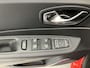 Renault Captur 0.9 TCe Intens / Dealer onderhouden/ All season banden / Trekhaak / Navigatie / Camera / Parkeersensoren Voor + Achter / Cruise Control / Climate Control /