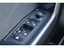 Volkswagen T-Roc 1.0 TSI Life Business | Virtual dash | Stoelverwarming |