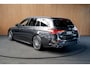 Mercedes-Benz C-klasse Estate 180 AMG Line Leer Camera Navi LED Nightpack PTS Ambient Elekt. achterklep Elektr. trekhaak LM velgen BTW auto!