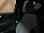 Volvo XC40 B4 Plus Dark | Trekhaak | Harman Kardon | Bestuurdersstoel elektrisch geheugen | Adaptieve Cruise Control | Stoel en Stuurwielverwarming | Google Infotainment | Parkeercamera | Pilot Assist | BLIS Dode Hoek Detectie | Keyless Drive | Parkeersensoren voor+achter | Passagiersstoel elektrisch | Elektrisch bedienbare achterklep | 18 Inch | Zitting verlenging voorstoelen | DAB Radio | Apple Carplay/Android Auto | Draadloos telefoon opladen | Volvo On Call met mobiele App functie | Onyx Black Metallic |