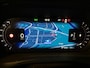 Volvo XC40 B4 Plus Dark | Trekhaak | Harman Kardon | Bestuurdersstoel elektrisch geheugen | Adaptieve Cruise Control | Stoel en Stuurwielverwarming | Google Infotainment | Parkeercamera | Pilot Assist | BLIS Dode Hoek Detectie | Keyless Drive | Parkeersensoren voor+achter | Passagiersstoel elektrisch | Elektrisch bedienbare achterklep | 18 Inch | Zitting verlenging voorstoelen | DAB Radio | Apple Carplay/Android Auto | Draadloos telefoon opladen | Volvo On Call met mobiele App functie | Onyx Black Metallic |