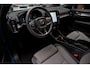 Volvo XC40 2.0 B3 Core Navi ACC 360° Elektr. trekhaak Standkachel Park Assist Pilot Zwarte binnenhemel Elektr. bedienbare achterklep Sfeerverlichting Stuurverwarming Stoelverwarming PDC LM velgen BTW auto!