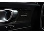 Volvo XC40 2.0 B3 Core Navi ACC 360° Elektr. trekhaak Standkachel Park Assist Pilot Zwarte binnenhemel Elektr. bedienbare achterklep Sfeerverlichting Stuurverwarming Stoelverwarming PDC LM velgen BTW auto!