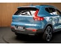 Volvo XC40 2.0 B3 Core Navi ACC 360° Elektr. trekhaak Standkachel Park Assist Pilot Zwarte binnenhemel Elektr. bedienbare achterklep Sfeerverlichting Stuurverwarming Stoelverwarming PDC LM velgen BTW auto!