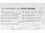 Volvo XC90 T8 AWD Recharge R-Design Long Range | Harman Kardon | 455pk | Schuifdak | Adaptieve Cruise Control | Stoelverwarming voor+achter | Stuurwielverwarming | 20 Inch | Full LED meesturende koplampen | Pilot Assist | BLIS Dode Hoek Detectie | Elektrische voorstoelen geheugen | R-Design Contourstoelen Nappa lederen/Alcantara met wit stiksel en bies | Zitting verlenging voorstoelen | Lederen dashboard | Keyless Drive | Parkeersensoren voor+achter | Privacy Glass | Elektrisch bedienbare achterklep | Geïntegreerde zongordijnen achterportieren | 7-Persoons | 4-Zone Climate Control | DAB Radio | Apple Carplay/Android Auto | Draadloos telefoon opladen | Verlichte instaplijsten | Volvo On Call met mobiele App functie | Onyx Black Metallic |