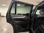 Volvo XC90 T8 AWD Recharge R-Design Long Range | Harman Kardon | 455pk | Schuifdak | Adaptieve Cruise Control | Stoelverwarming voor+achter | Stuurwielverwarming | 20 Inch | Full LED meesturende koplampen | Pilot Assist | BLIS Dode Hoek Detectie | Elektrische voorstoelen geheugen | R-Design Contourstoelen Nappa lederen/Alcantara met wit stiksel en bies | Zitting verlenging voorstoelen | Lederen dashboard | Keyless Drive | Parkeersensoren voor+achter | Privacy Glass | Elektrisch bedienbare achterklep | Geïntegreerde zongordijnen achterportieren | 7-Persoons | 4-Zone Climate Control | DAB Radio | Apple Carplay/Android Auto | Draadloos telefoon opladen | Verlichte instaplijsten | Volvo On Call met mobiele App functie | Onyx Black Metallic |