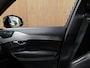 Volvo XC90 T8 AWD Recharge R-Design Long Range | Harman Kardon | 455pk | Schuifdak | Adaptieve Cruise Control | Stoelverwarming voor+achter | Stuurwielverwarming | 20 Inch | Full LED meesturende koplampen | Pilot Assist | BLIS Dode Hoek Detectie | Elektrische voorstoelen geheugen | R-Design Contourstoelen Nappa lederen/Alcantara met wit stiksel en bies | Zitting verlenging voorstoelen | Lederen dashboard | Keyless Drive | Parkeersensoren voor+achter | Privacy Glass | Elektrisch bedienbare achterklep | Geïntegreerde zongordijnen achterportieren | 7-Persoons | 4-Zone Climate Control | DAB Radio | Apple Carplay/Android Auto | Draadloos telefoon opladen | Verlichte instaplijsten | Volvo On Call met mobiele App functie | Onyx Black Metallic |