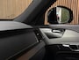 Volvo XC90 T8 AWD Recharge R-Design Long Range | Harman Kardon | 455pk | Schuifdak | Adaptieve Cruise Control | Stoelverwarming voor+achter | Stuurwielverwarming | 20 Inch | Full LED meesturende koplampen | Pilot Assist | BLIS Dode Hoek Detectie | Elektrische voorstoelen geheugen | R-Design Contourstoelen Nappa lederen/Alcantara met wit stiksel en bies | Zitting verlenging voorstoelen | Lederen dashboard | Keyless Drive | Parkeersensoren voor+achter | Privacy Glass | Elektrisch bedienbare achterklep | Geïntegreerde zongordijnen achterportieren | 7-Persoons | 4-Zone Climate Control | DAB Radio | Apple Carplay/Android Auto | Draadloos telefoon opladen | Verlichte instaplijsten | Volvo On Call met mobiele App functie | Onyx Black Metallic |