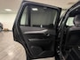 Volvo XC90 T8 AWD Recharge R-Design Long Range | Harman Kardon | 455pk | Schuifdak | Adaptieve Cruise Control | Stoelverwarming voor+achter | Stuurwielverwarming | 20 Inch | Full LED meesturende koplampen | Pilot Assist | BLIS Dode Hoek Detectie | Elektrische voorstoelen geheugen | R-Design Contourstoelen Nappa lederen/Alcantara met wit stiksel en bies | Zitting verlenging voorstoelen | Lederen dashboard | Keyless Drive | Parkeersensoren voor+achter | Privacy Glass | Elektrisch bedienbare achterklep | Geïntegreerde zongordijnen achterportieren | 7-Persoons | 4-Zone Climate Control | DAB Radio | Apple Carplay/Android Auto | Draadloos telefoon opladen | Verlichte instaplijsten | Volvo On Call met mobiele App functie | Onyx Black Metallic |