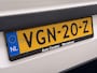 Peugeot Boxer 330 2.2HDi 141PK L2H2 3-Persoons Euro 6 Trekhaak Camera Airco Navi Cruise Control Pdc Betonplex Vloer Wandbetimmering Schuifdeur 1e Eigenaar 2.500KG Trekgewicht