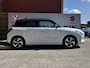 Suzuki Swift 1.2 Style Smart Hybrid Zwarte logo's, Two-Tone Lak, Apple Carplay/Android Auto, Climate/Cruise Control, Camera