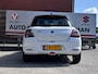 Suzuki Swift 1.2 Style Smart Hybrid Zwarte logo's, Two-Tone Lak, Apple Carplay/Android Auto, Climate/Cruise Control, Camera