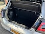 Suzuki Swift 1.2 Style Smart Hybrid Zwarte logo's, Two-Tone Lak, Apple Carplay/Android Auto, Climate/Cruise Control, Camera