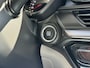 Suzuki Swift 1.2 Style Smart Hybrid Zwarte logo's, Two-Tone Lak, Apple Carplay/Android Auto, Climate/Cruise Control, Camera
