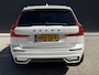 Volvo XC60 2.0 T6 Plug-in hybrid AWD Ultimate Dark | 22 inch wielen | Side Skirts | Getint Glas