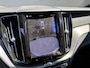 Volvo XC60 2.0 T6 Plug-in hybrid AWD Ultimate Dark | 22 inch wielen | Side Skirts | Getint Glas