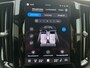 Volvo XC60 2.0 T6 RECHARGE PLUS BLACK EDITION PANO TREKHAAK HARMAN