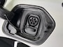 Peugeot e-208 EV GT 50 kWh | Apple Carplay/Android Auto | Voorstoelen verwarmd | Sport interieur