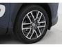 Toyota Corolla Cross Hybrid 180 Executive | Leder | Dodehoek detectie | JBL | Stoel-/stuurverwarming | 360 camera | Apple Carplay / Android Auto