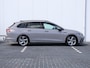 Volkswagen Golf Variant 1.5 eTSI R-Line 150 pk | Trekhaak | Stoel- en stuurverwarming | LED | Adaptieve cruise Control | Navigatie |