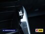 Peugeot 208 1.2 Hybrid 110 e-DCS6 Style | Tot 8 jaar garantie | Airco | Cruise | Apple Carplay / Android Auto Led, Pdc achter, Lane-assist, Verkeersborddetectie, Dab