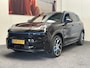 Lynk & Co 01 1.5 MY 2023 ZWARTE HEMEL 360 CAMERA ADAPTIVE CRUISE CONTROL PANORAMA SCHUIF/KANTELDAK APPLE CARPLAY/ANDROID RIJSTROOKSENSOREN ZEER MOOI !!