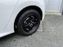 Toyota Yaris 1.5 Hybrid 115 Dynamic , incl Comfort pack, parkeersensoren rondom, Dode Hoek Detectie, enz. 15.000 km