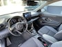 Toyota Yaris 1.5 Hybrid 115 Dynamic , incl Comfort pack, parkeersensoren rondom, Dode Hoek Detectie, enz. 15.000 km