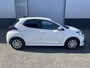 Toyota Yaris 1.5 Hybrid 115 Dynamic , incl Comfort pack, parkeersensoren rondom, Dode Hoek Detectie, enz. 15.000 km