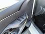 Toyota Yaris 1.5 Hybrid 115 Dynamic , incl Comfort pack, parkeersensoren rondom, Dode Hoek Detectie, enz. 15.000 km