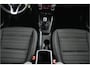 Kia Stonic 1.0 T-GDi MHEV DynamicLine Apple Carplay/ Android Auto - Cruise Control - Airco - Achteruitrijcamera - Fabrieksgarantie tot 04-2032