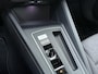 Volkswagen Golf 1.5 eHybrid Life | ACC | Stuur-/Stoelverwarming | Spiegelpakket | Parkeerhulp | 17'' |