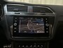 Volkswagen Tiguan 1.5 TSI 150pk DSG R-Line Business Panoramadak Camera Virtual Cockpit Stoelverwarming