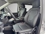 Mercedes-Benz V-klasse 250d L2 | Incl. BTW & BPM | 7-Pesoons | DISTRONIC