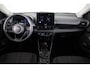 Toyota Yaris 1.5 Hybrid 115 Dynamic Comfort Pack | 3600 EU voordeel!* | Voor + achter parkeersensoren | Carplay draadloos |