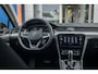 Volkswagen Passat Variant 1.4 TSI PHEV GTE Business | ACC | Stoelverwarming | Camera | LED Matrix | 17'' | | Achteruitrijcamera | Cruise control adaptief | Elektrisch bedienbare achterklep met sensorsturing